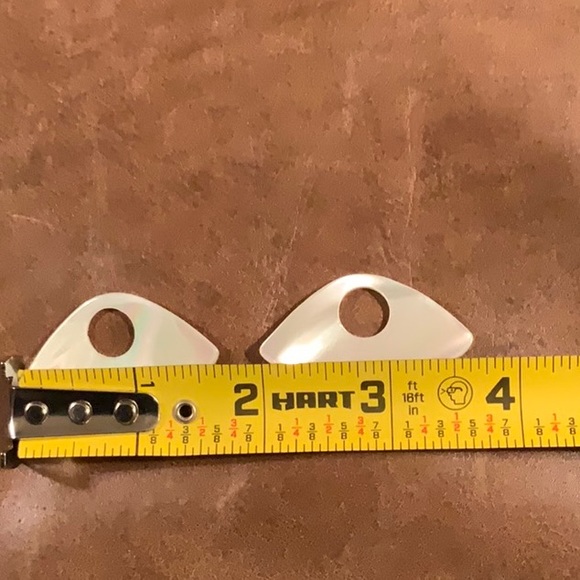 Carved Mother of Pearl Removable Charms on Omega Back Earrings Vintage - Picture 11 of 13